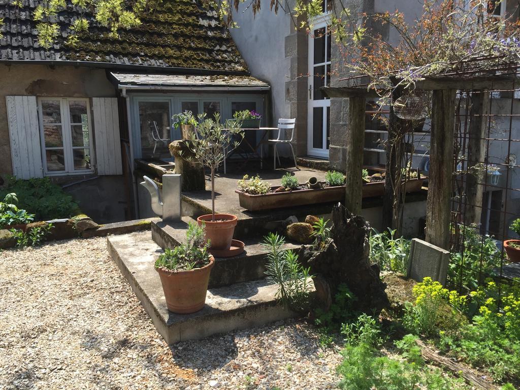 Avec Plaisir Bed & Breakfast Saint-Plaisir Exterior photo